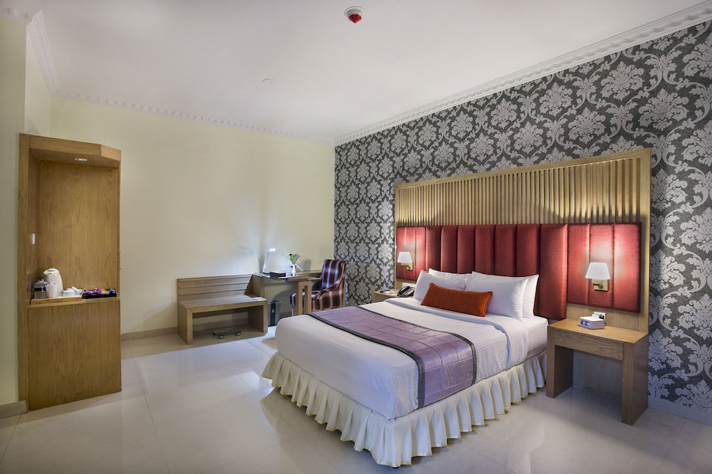 Dating place in dhaka bangladesh
