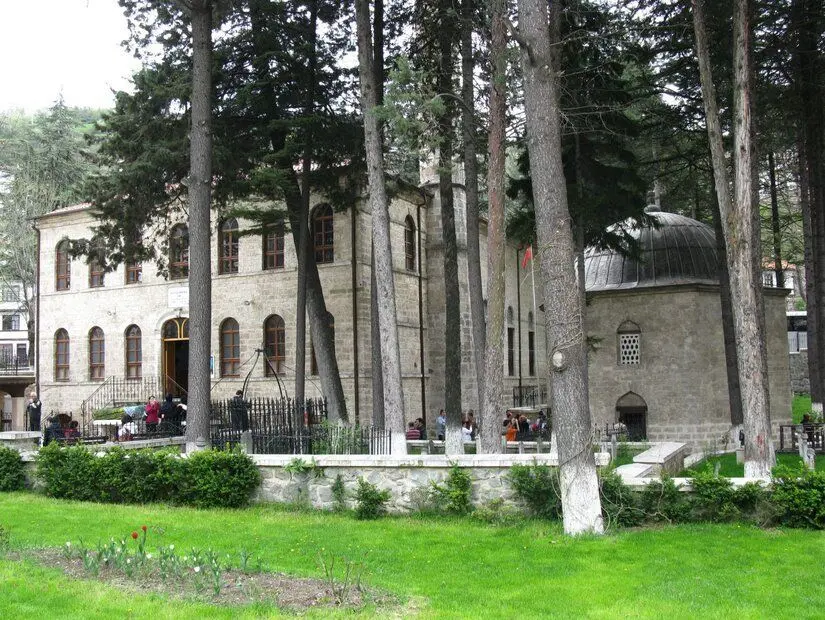 Akşemseddin Hazretleri Türbesi dış görünümü