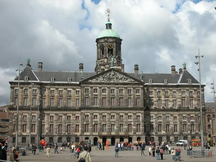 amsterdam-kraliyet-sarayi