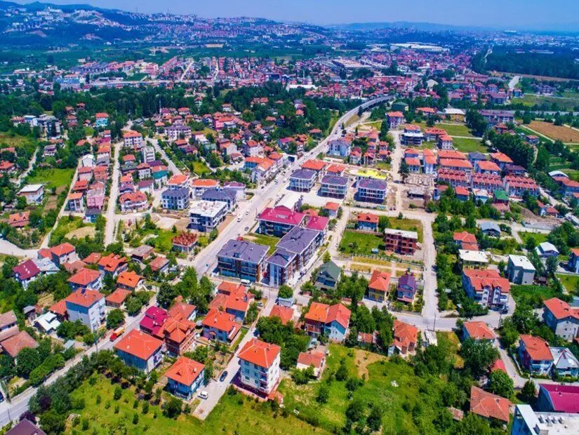 Arifiye ilçesi havadan görünümü