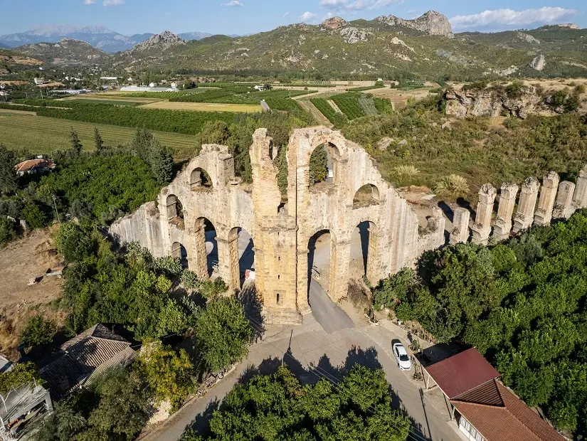 Aspendos Su Kemeri havadan görünümü