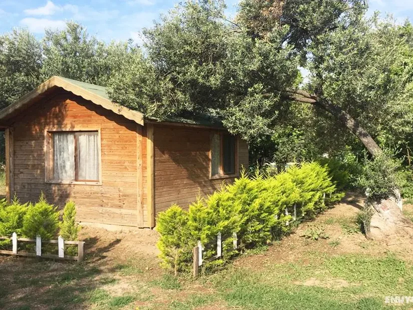 assos santa bungalov yeşillik arasında sakin dinlenme yeri