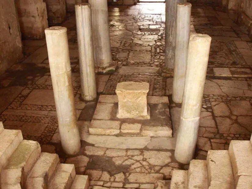 Aziz (St.) Nikolaos Anıt Müzesi