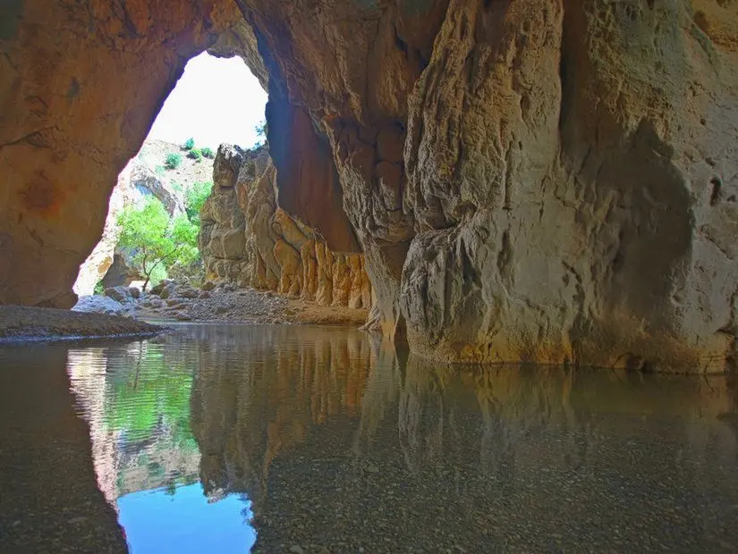 Bırkleyn Mağaraları, Diyarbakır