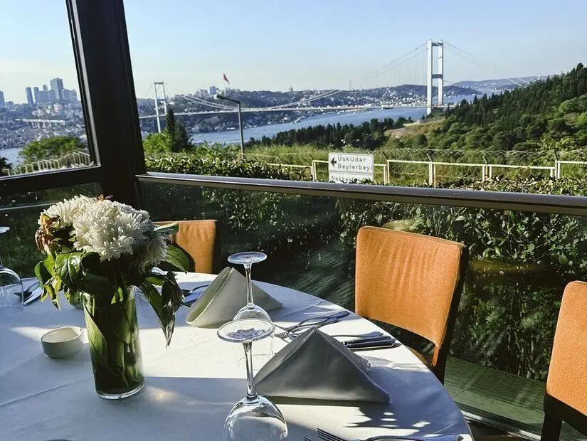 Bridge Restaurant / Üsküdar