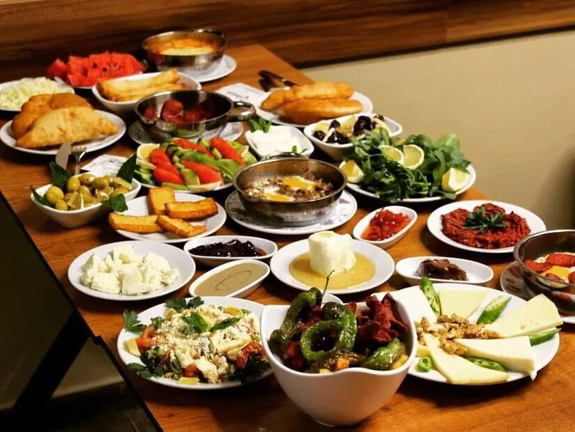 Çakmak Kahvaltı Salonus