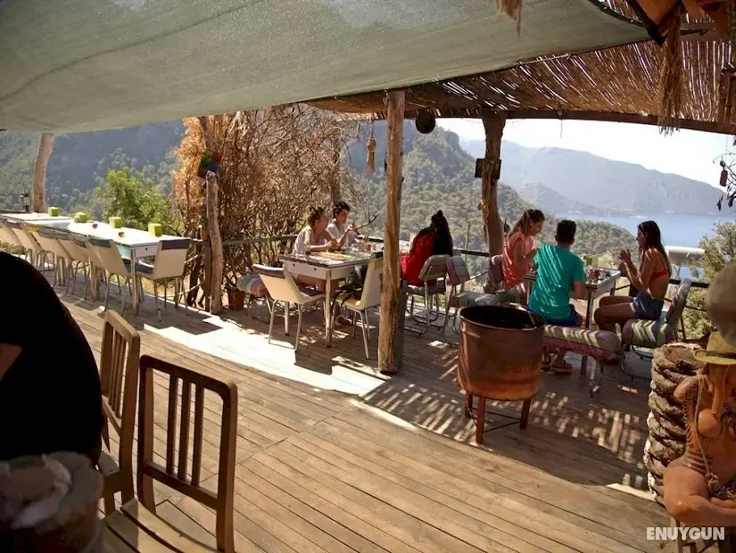 Caliente Bungalow