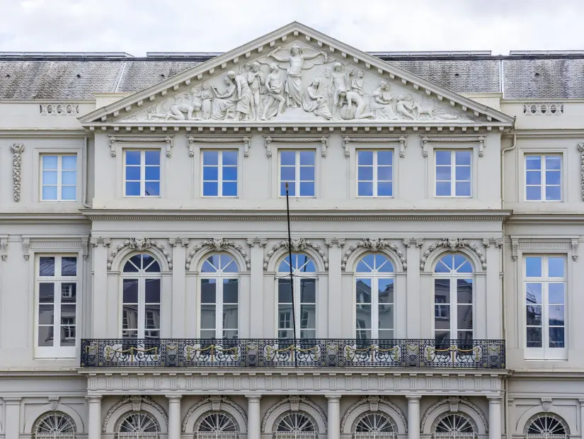 Saray şu anda 18. yüzyılın müzesine ev sahipliği yapıyor. Brüksel, Belçika.