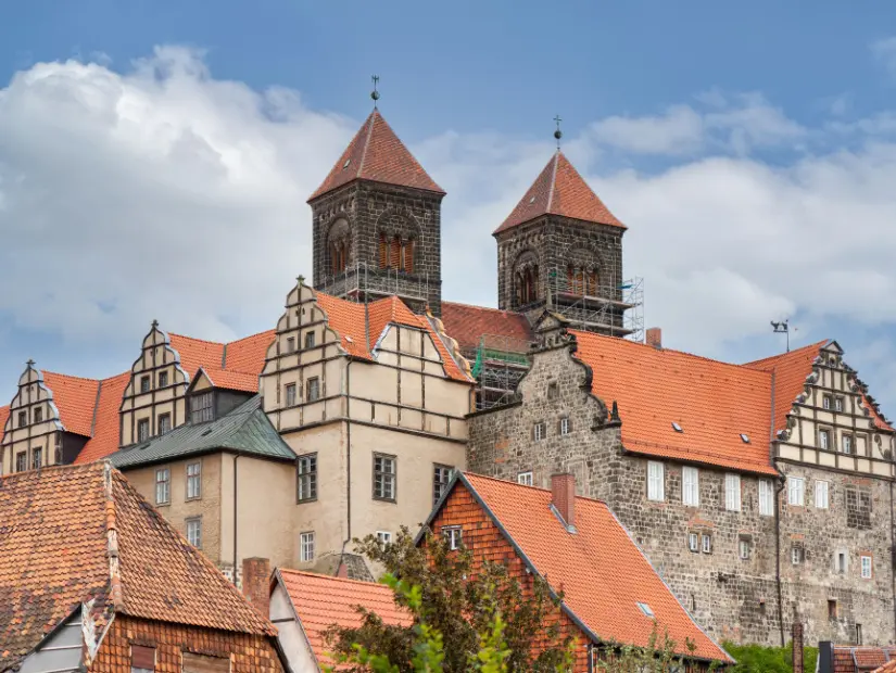 collegiate-miras-alani-quedlinburg