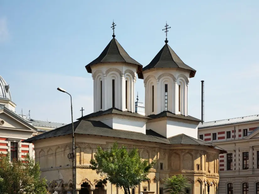 Bükreş'teki Coltea kilisesi. Romanya