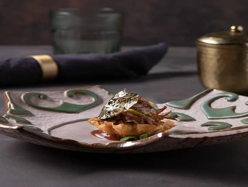  Deraliye Ottoman Cuisine Restaurant / Fatih