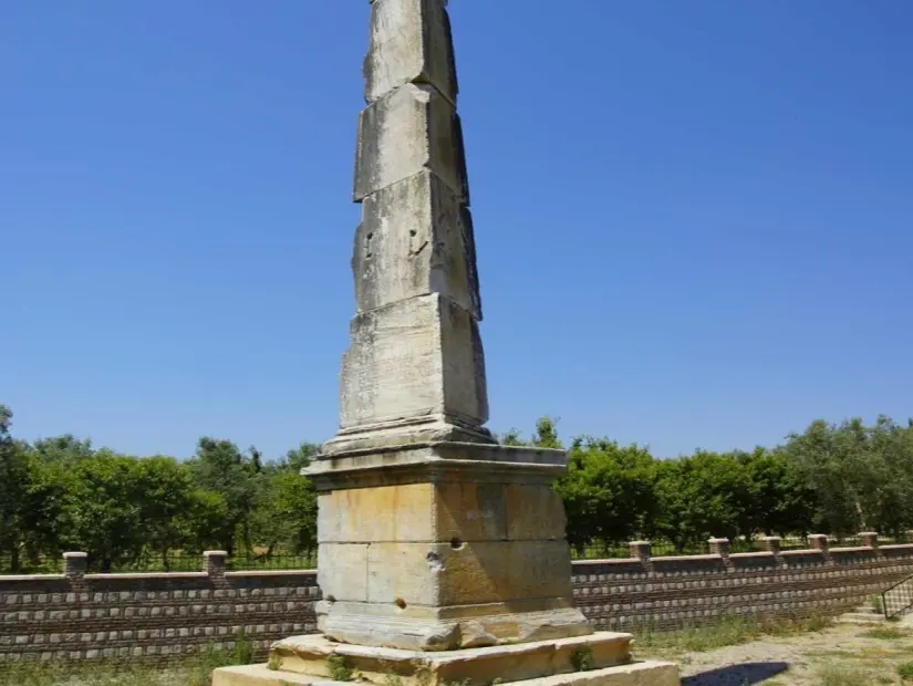 obelisk
