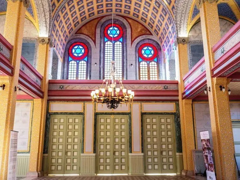 Edirne Büyük Sinagogu iç görünümü