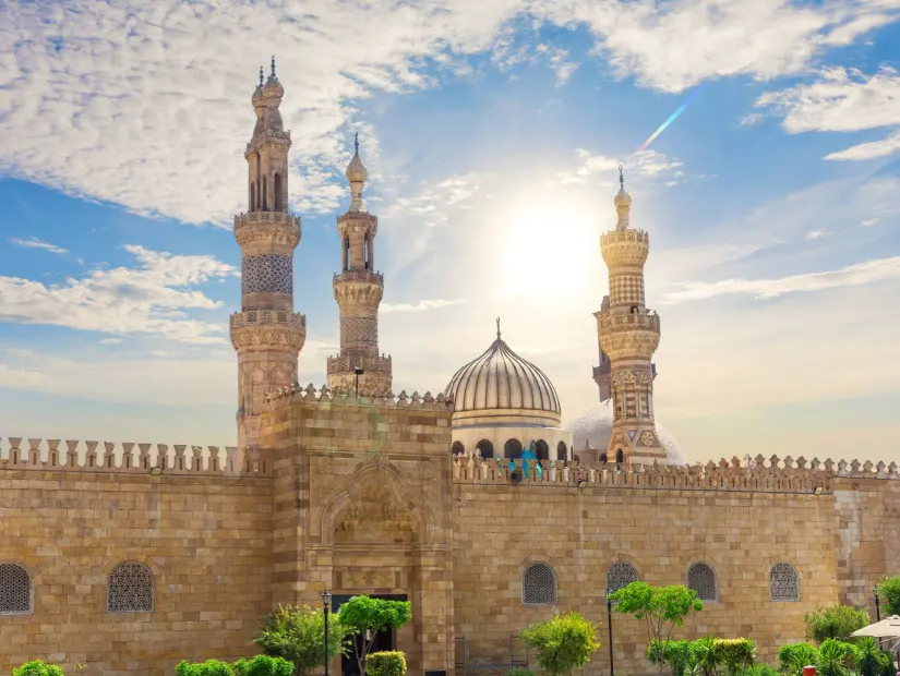 El Ezher Camii, Kahire, Mısır'ın ünlü İslami simgesi