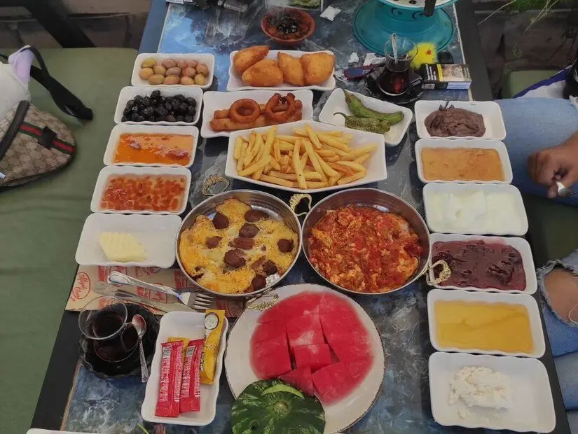Eleni Cafe Kahvaltı / Sille
