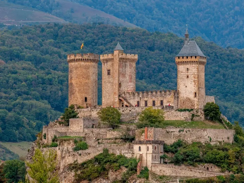 Foix, Ariege, Güney Fransa'daki eski ortaçağ kalesi.