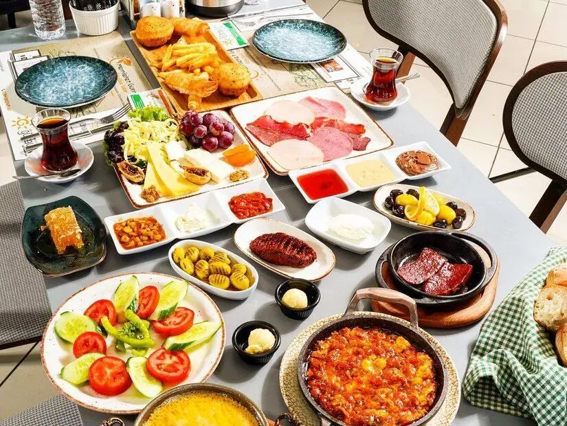 Günaydın Kahvaltı / Serdivan