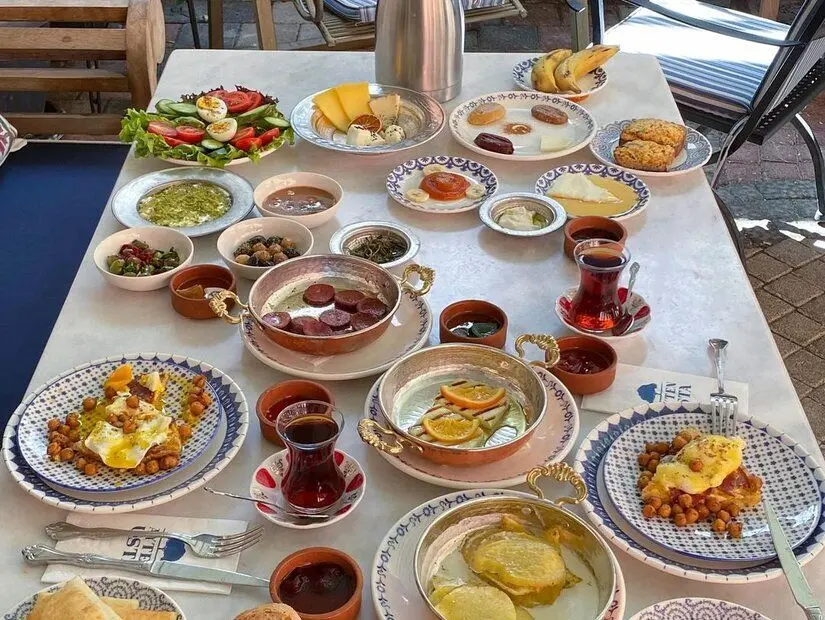 Gurme Ayten Usta