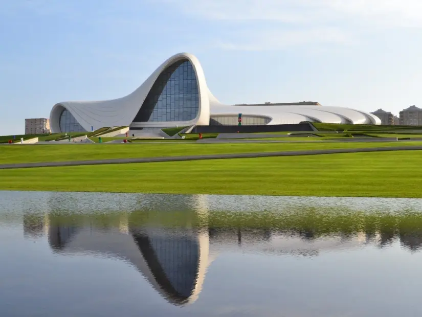 haysar aliyev kültür merkezi