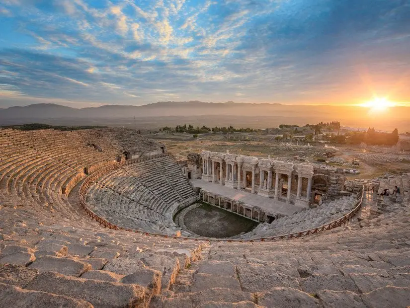 hierapolis-antik-tiyatro