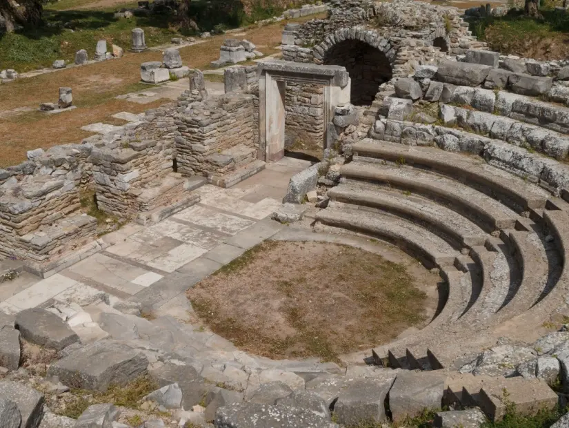 İassos antik kenti  görünümü