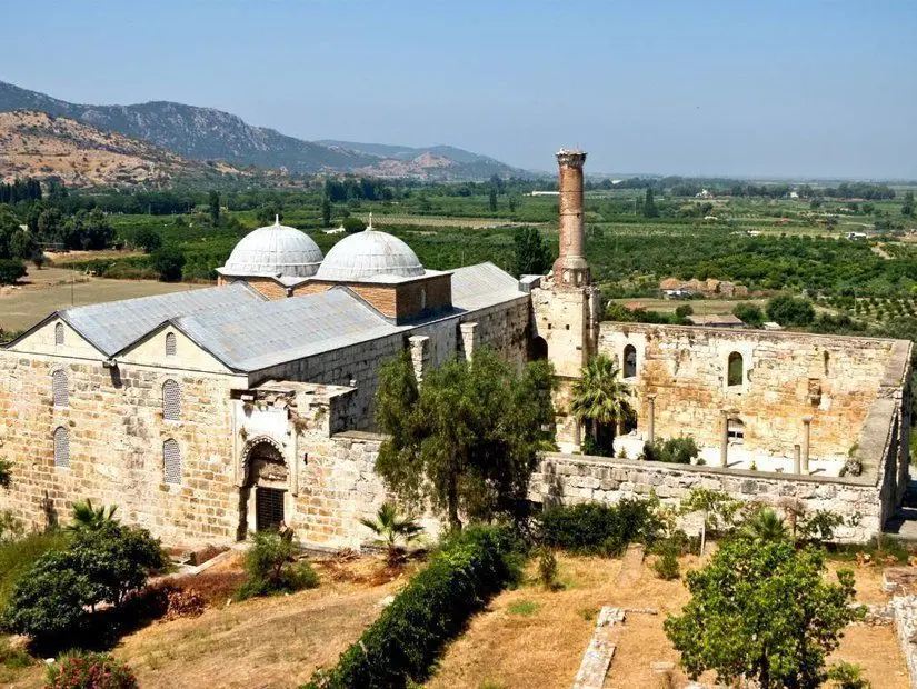  İsa Bey Camii havadan görünümü