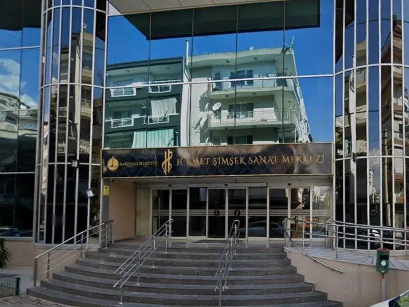 Karşıyaka Belediyesi Hikmet Şimşek Sanat Merkezi