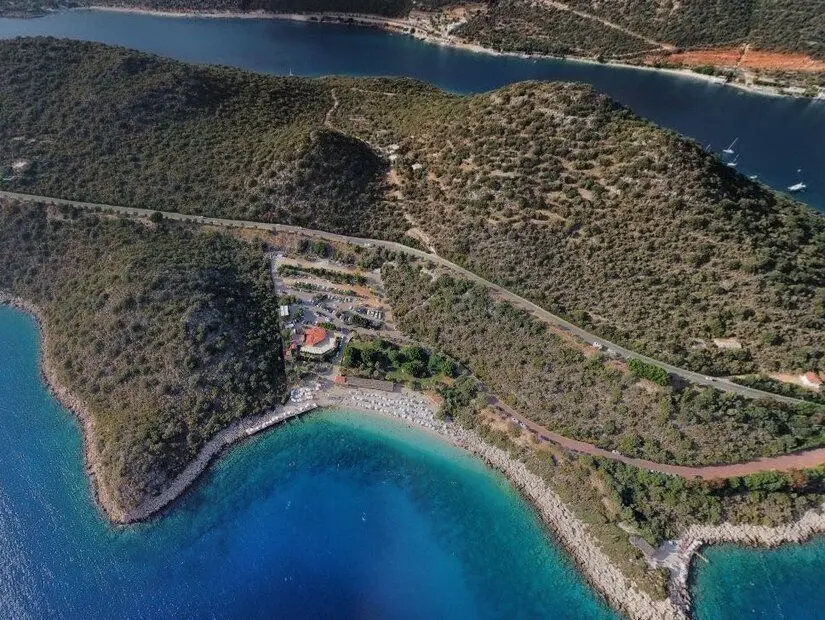 Kaş Belediyesi Halk Plajı havadan görünümü