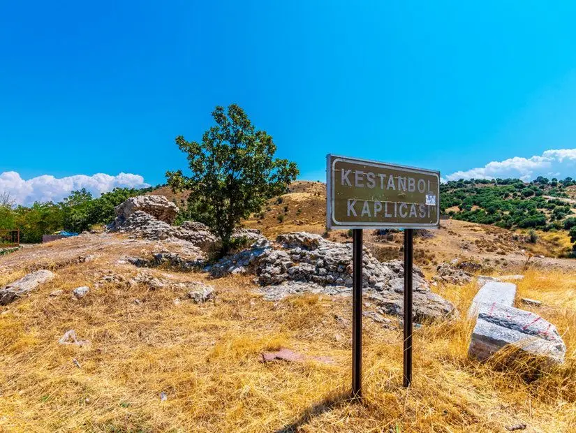 kestanbol kaplıcaları tabelası