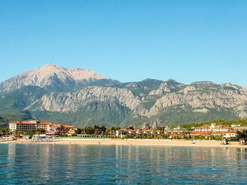 kiriş plajı denizden kumsalın manzarası