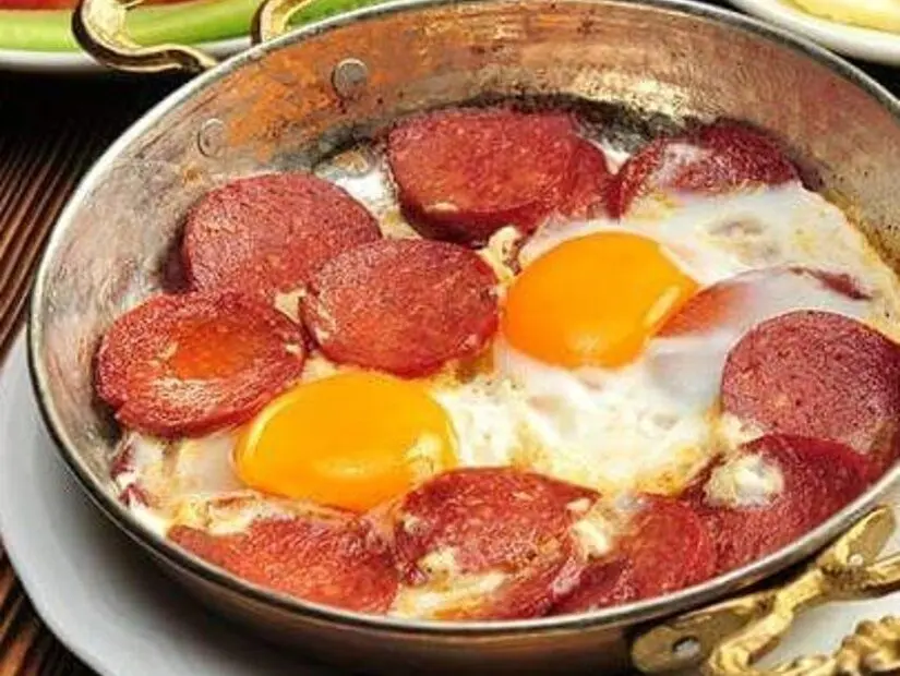 Köyün Delisi