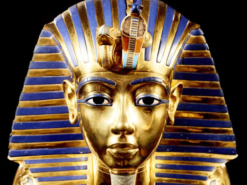 Tutankamun mezar maskesinin kopyası