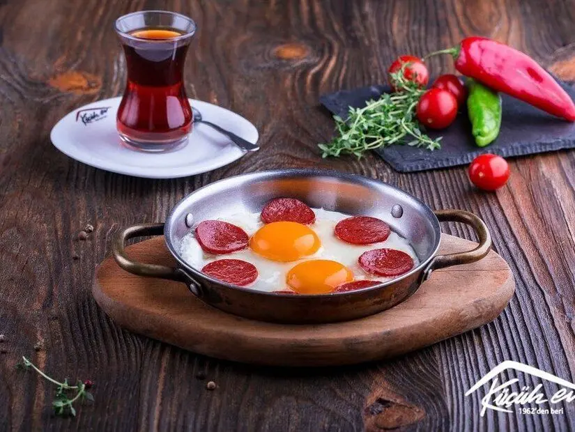 Küçük Ev Express / Levent