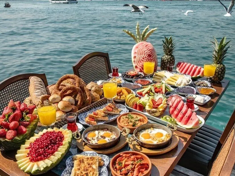 Kuleli Yakamoz Restaurant - Kuleli Cd./Çengelköy