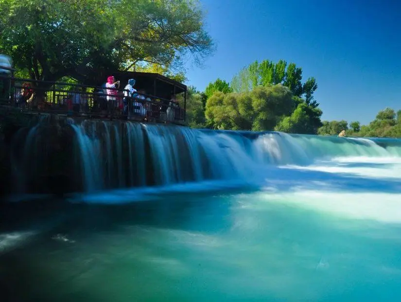 manavgat şelalesi görünümü