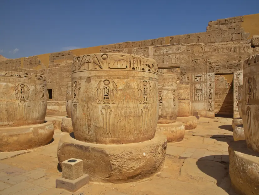Temple d'Amon (Medinet Habou), Luxor, Mısır, Afrika'da Nil'in Batı Şeria'sında