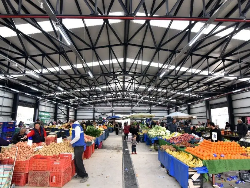 Naldöken Pazar Alanı