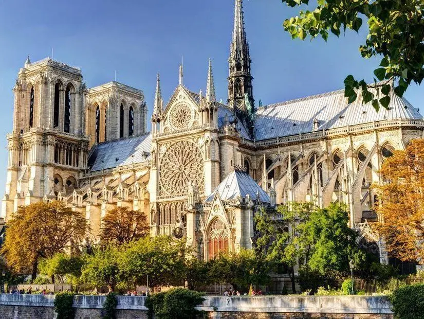 Notre Dame Katedrali - Paris