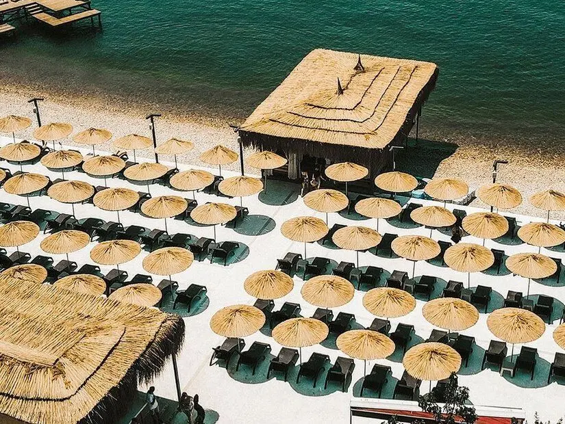 Noya Beach 