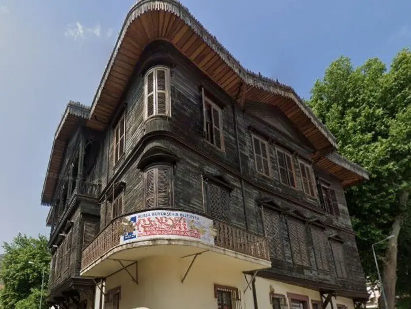 Paşa Konağı Kültür Merkezi