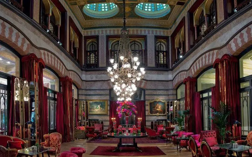 pera palace hotel iç mekan görünümü