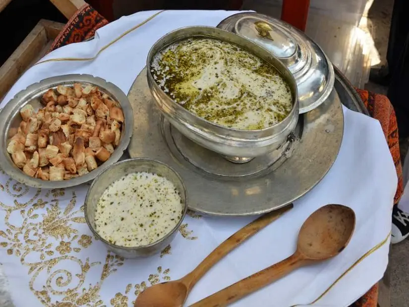 Peskütan çorbası