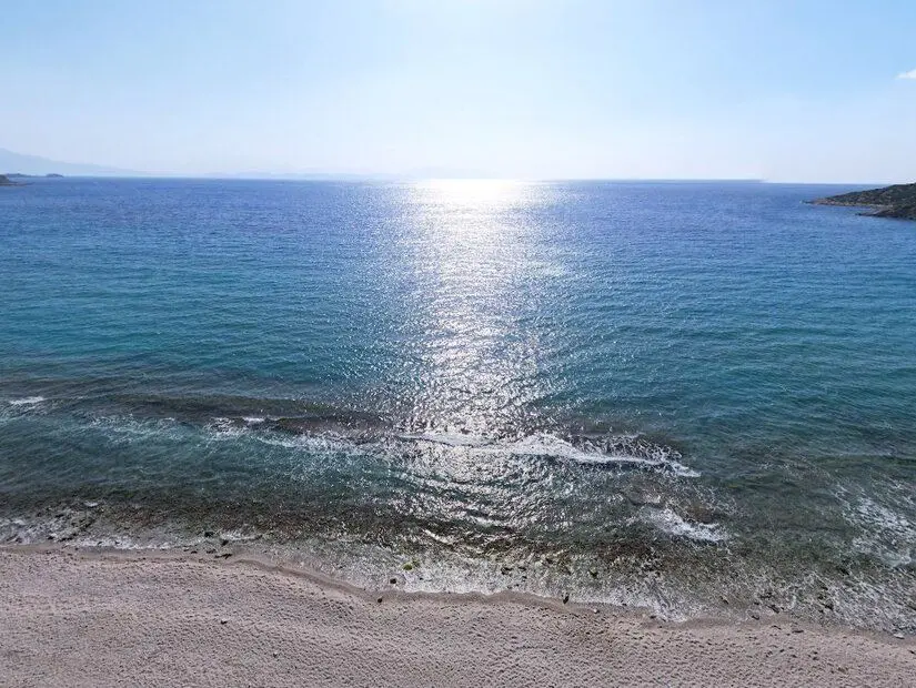Pigale Plajı havadan görünümü