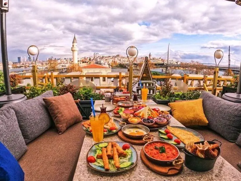 Resto Galata Terrace / Fatih