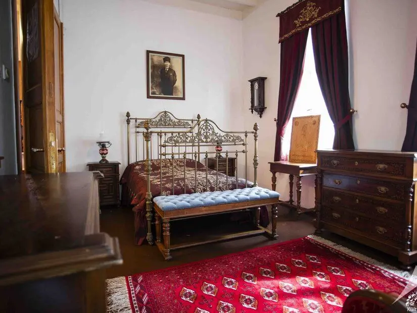 Rize Atatürk Evi ve Etnografya Müzesi yatak odası