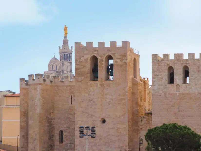 Saint-Victor Manastırı ve Notre-Dame de la Garde Bazilikası