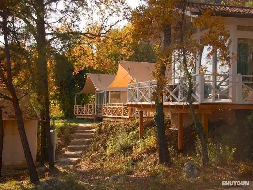 Saklı Göl Evleri Glamping