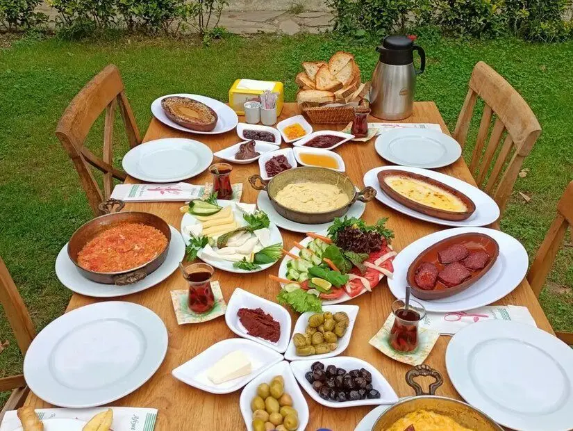 Sapanca Gönül Sofram