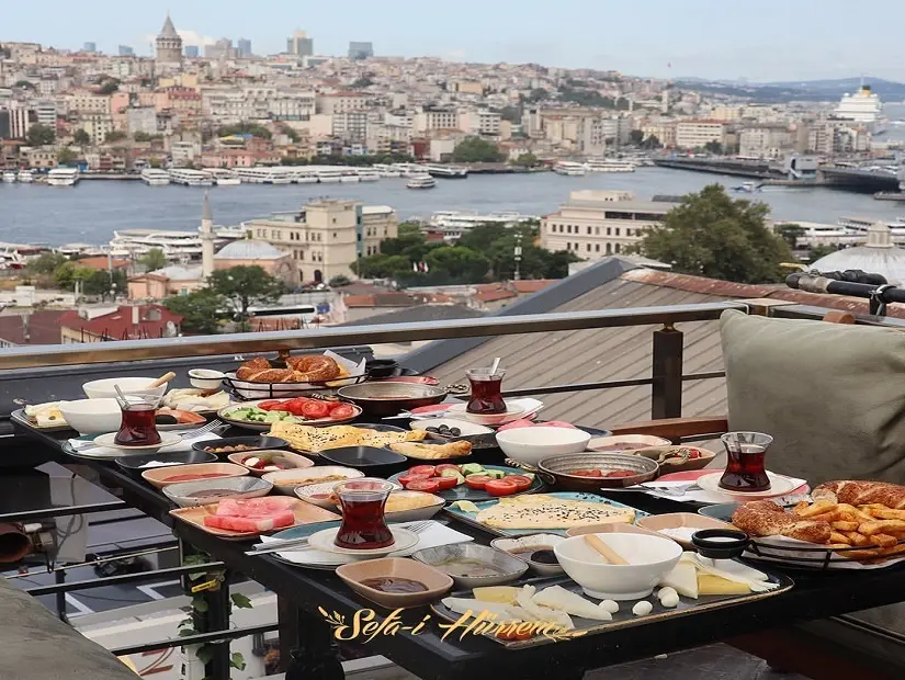 Sefa-i Hürrem Cafe & Restaurant / Fatih