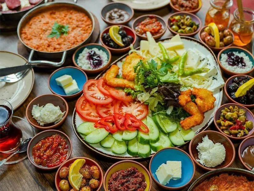 Serdivan Cafe & Bistro